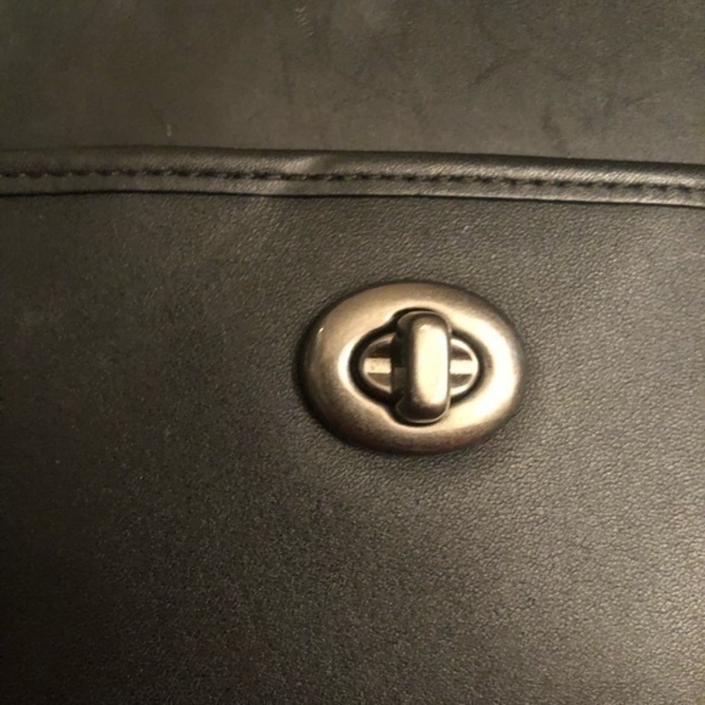 Coach black leather vintage remake reissue lunch box pail bag - Picture 11 of 16